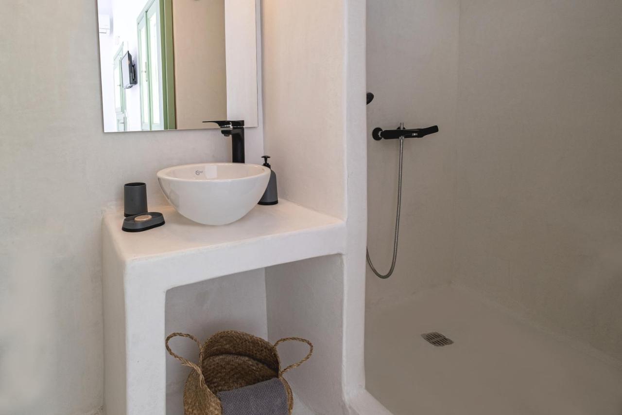 White Orchid Cave House & Studio Pyrgos Kallistis Ngoại thất bức ảnh